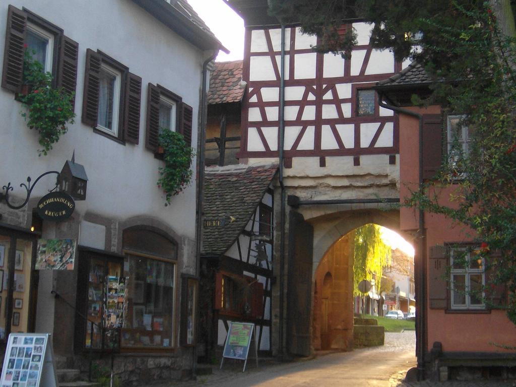 Hotel Klosterpost Maulbronn Bagian luar foto